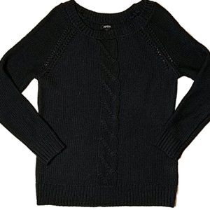 Apt 9 Chunky Knit Navy Sweater, Bracelet Sleeves